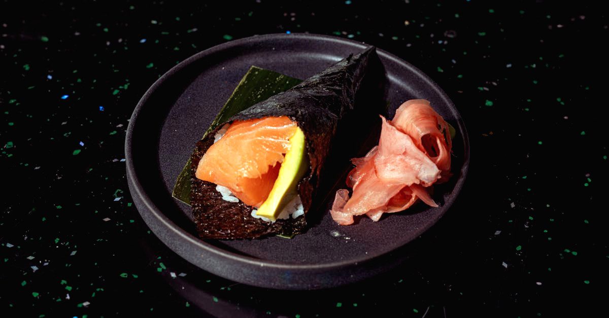 découvrez la richesse de la cuisine japonaise, une fusion parfaite de traditions culinaires et de saveurs délicates. apprenez à préparer des plats emblématiques comme le sushi, le ramen et les tempuras, tout en explorant l'art de la présentation et les ingrédients frais qui font la renommée de cette gastronomie unique.
