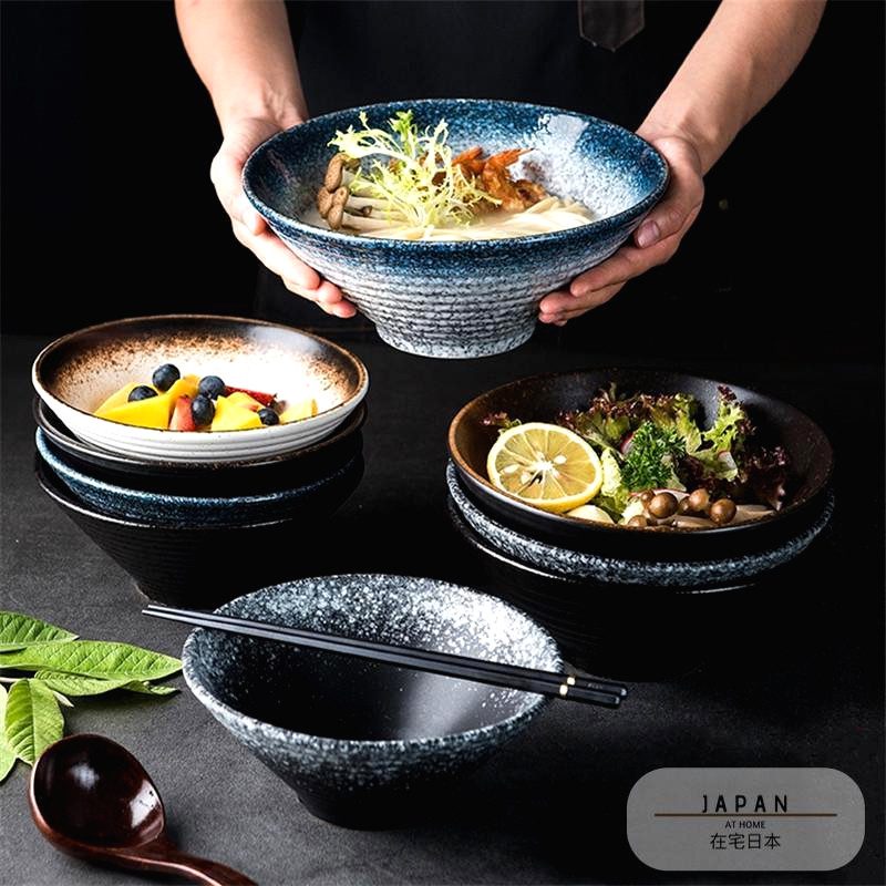 Grand bol à ramen en céramique « Wakisaga » – Image 5